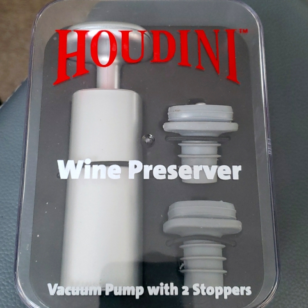 Wine Pump & Stopper